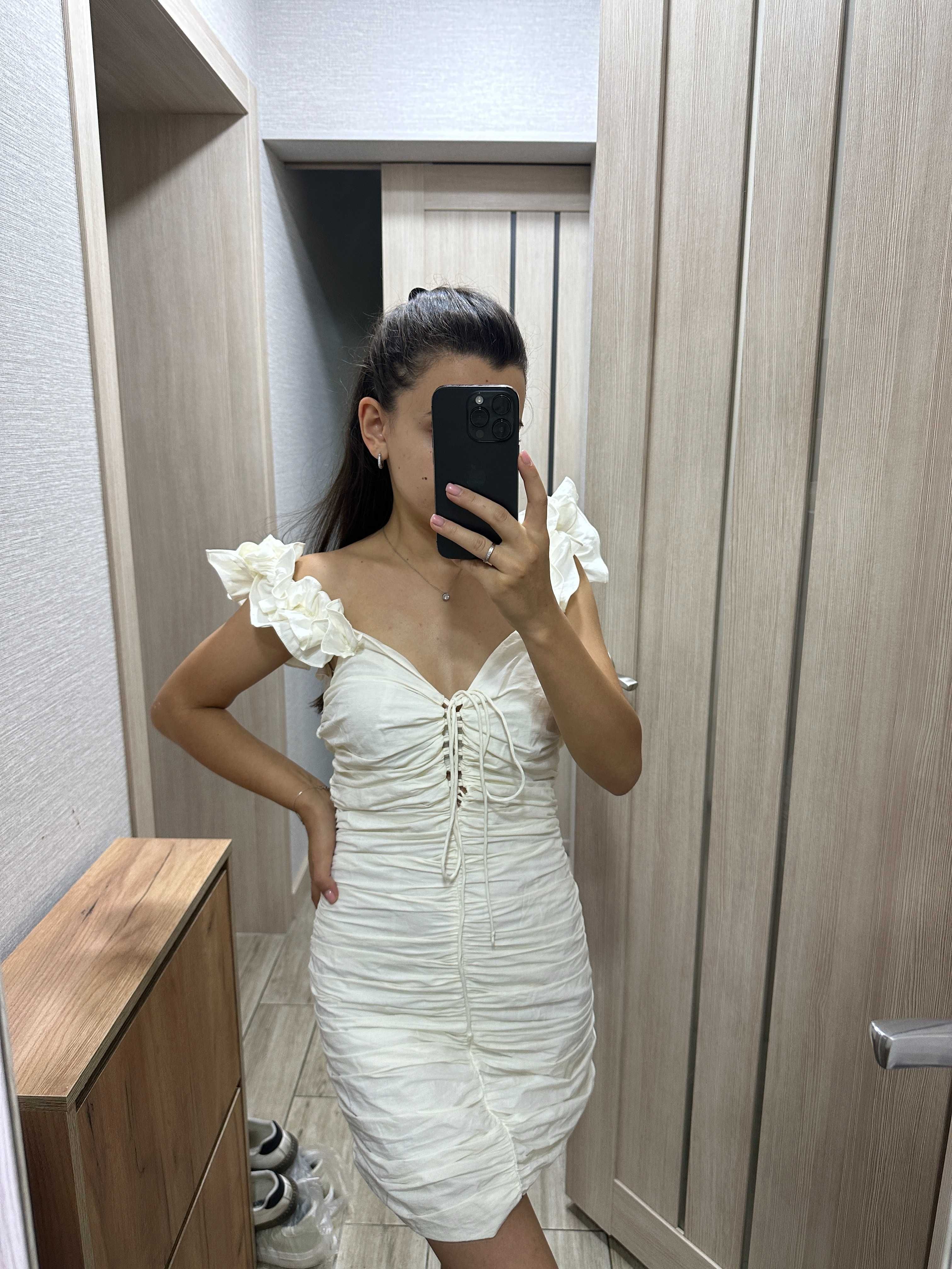 Продается платье Zara
