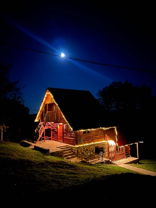 Cabană de Revelion la Șuncuiuș