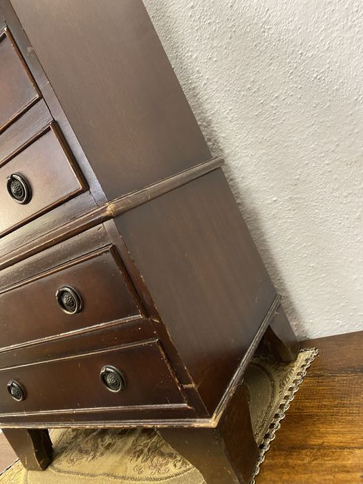 Френски шкаф от масивно дърво