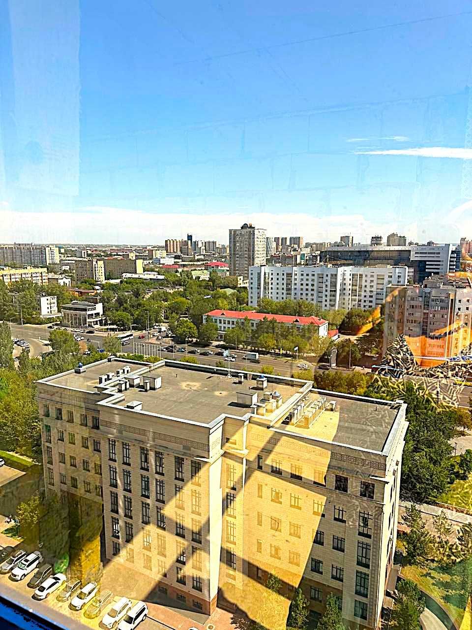 ПРОДАМ 3-комн.кв. ЖК Столичный-2 пр. Абая, Центр города 70 кв.м.