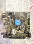 Продавам комплект: Intel Core i7-9700 + дънна платка ASRock H310CM-HDV