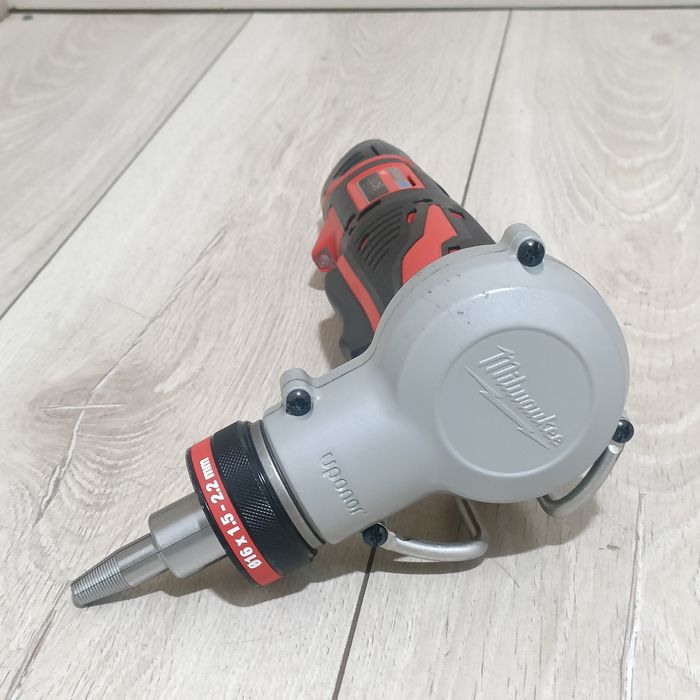 Dispozitiv pentru expandat tevi Milwaukee Uponor C12 PXP