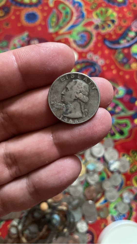 Продам монету либерти