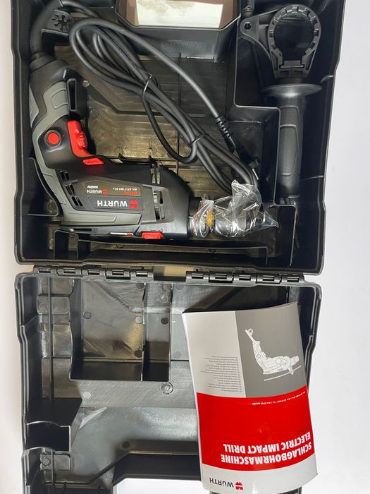 Продавам ударна бормашина WURTH