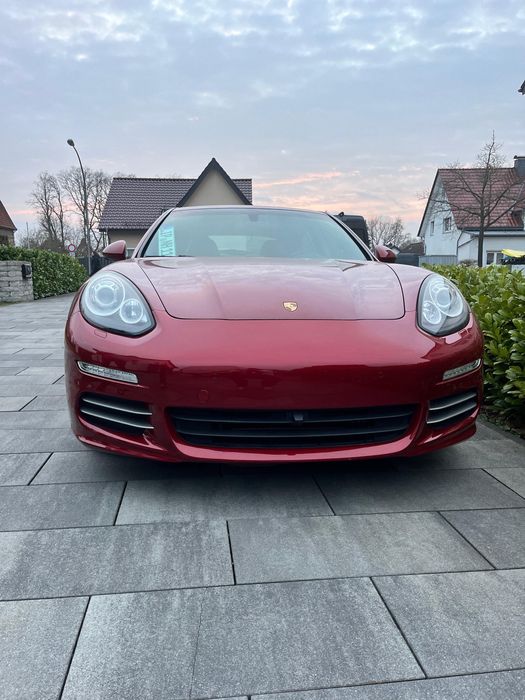 Porsche Panamera 4S