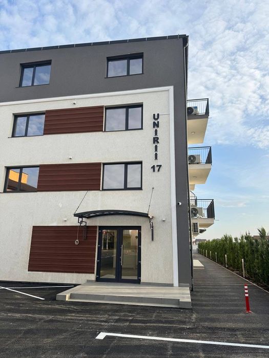 Birouri - Spații comerciale