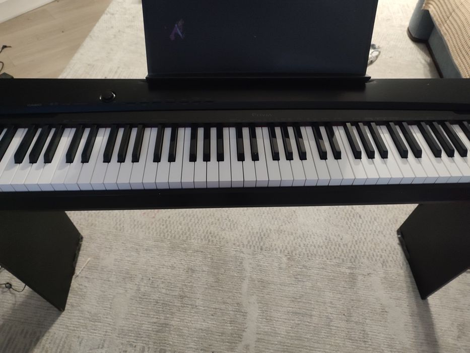 Фортепиано Casio Privia PX-135BK.