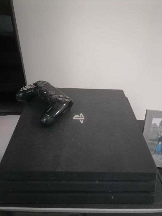 Playstation 4 Pro 1 TB