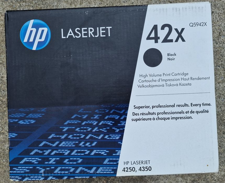 Toner HP Q5942X negru - original și sigilat