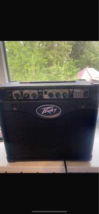 Продам гитарный усилитель peavey 158rage