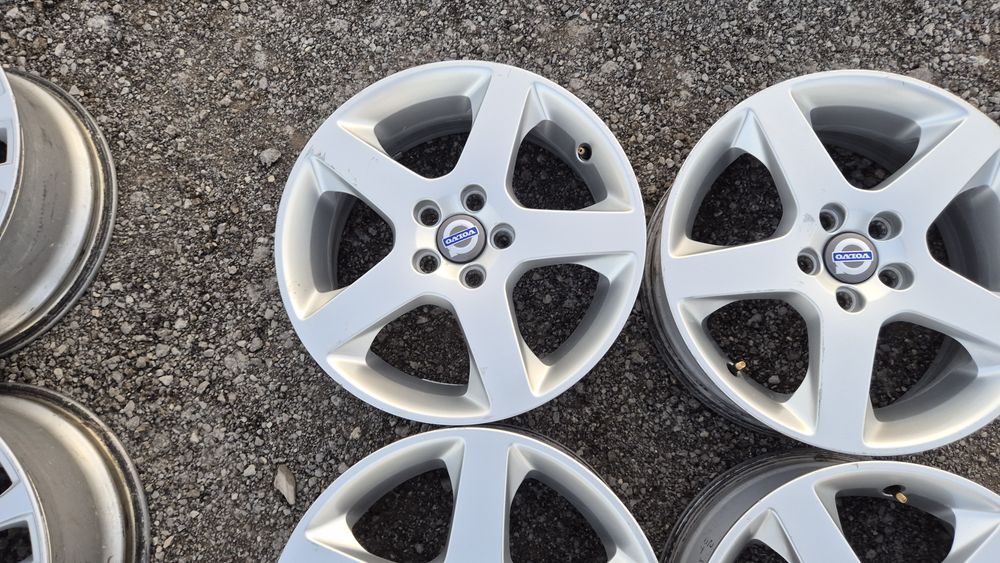 Оригинални джанти Волво 5/108 Volvo S60,S80 5x108

Употребявани, Шумен