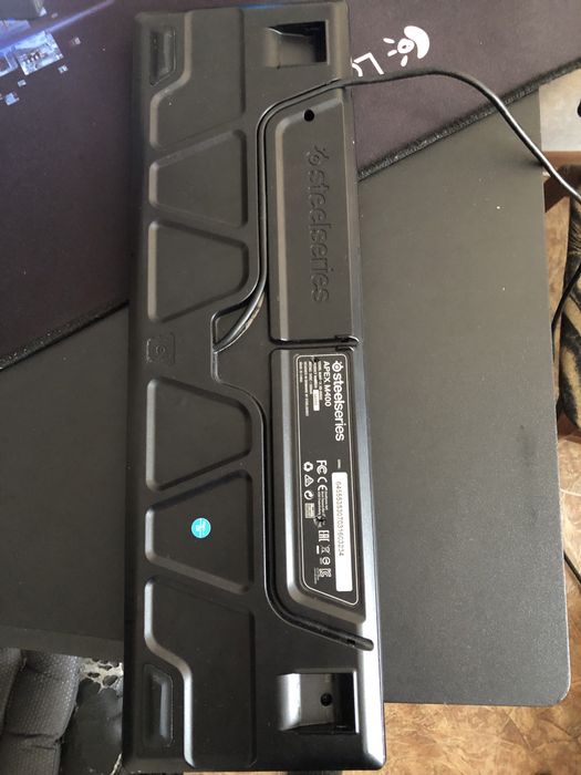 продам 2 клавиатуры