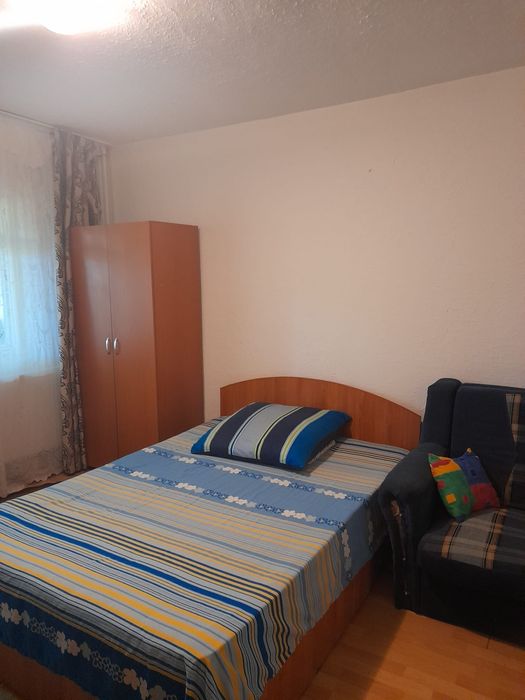 Garsoniera de inchiriat