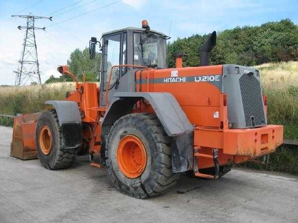 Dezmembrez excavator Hitachi - Piese de schimb Hitachi