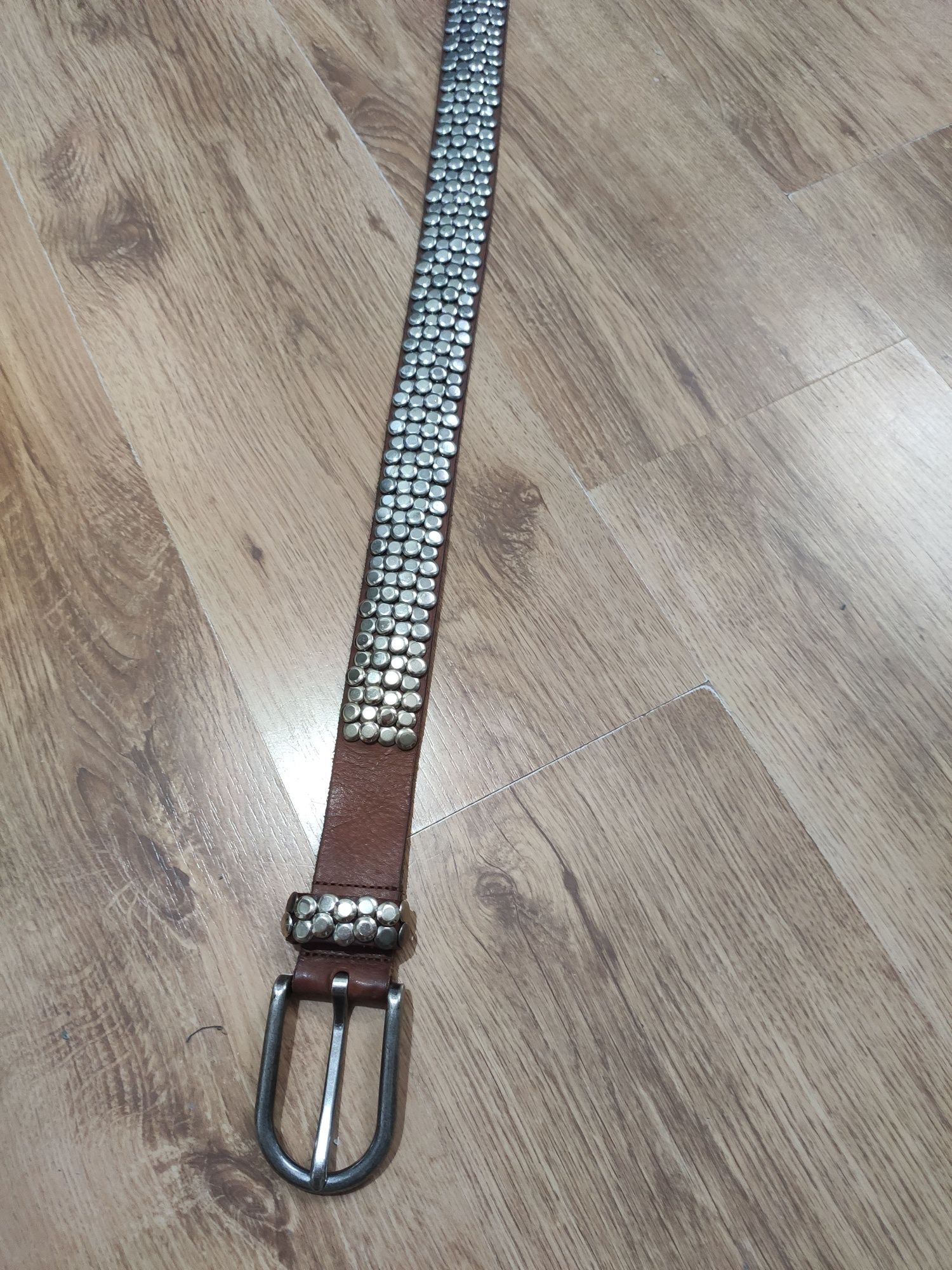 Curea Cowboy din piele naturala cu ținte 100x4cm