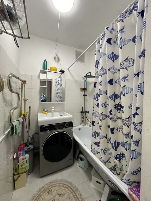 Левый берег 3 комн 4 этаж