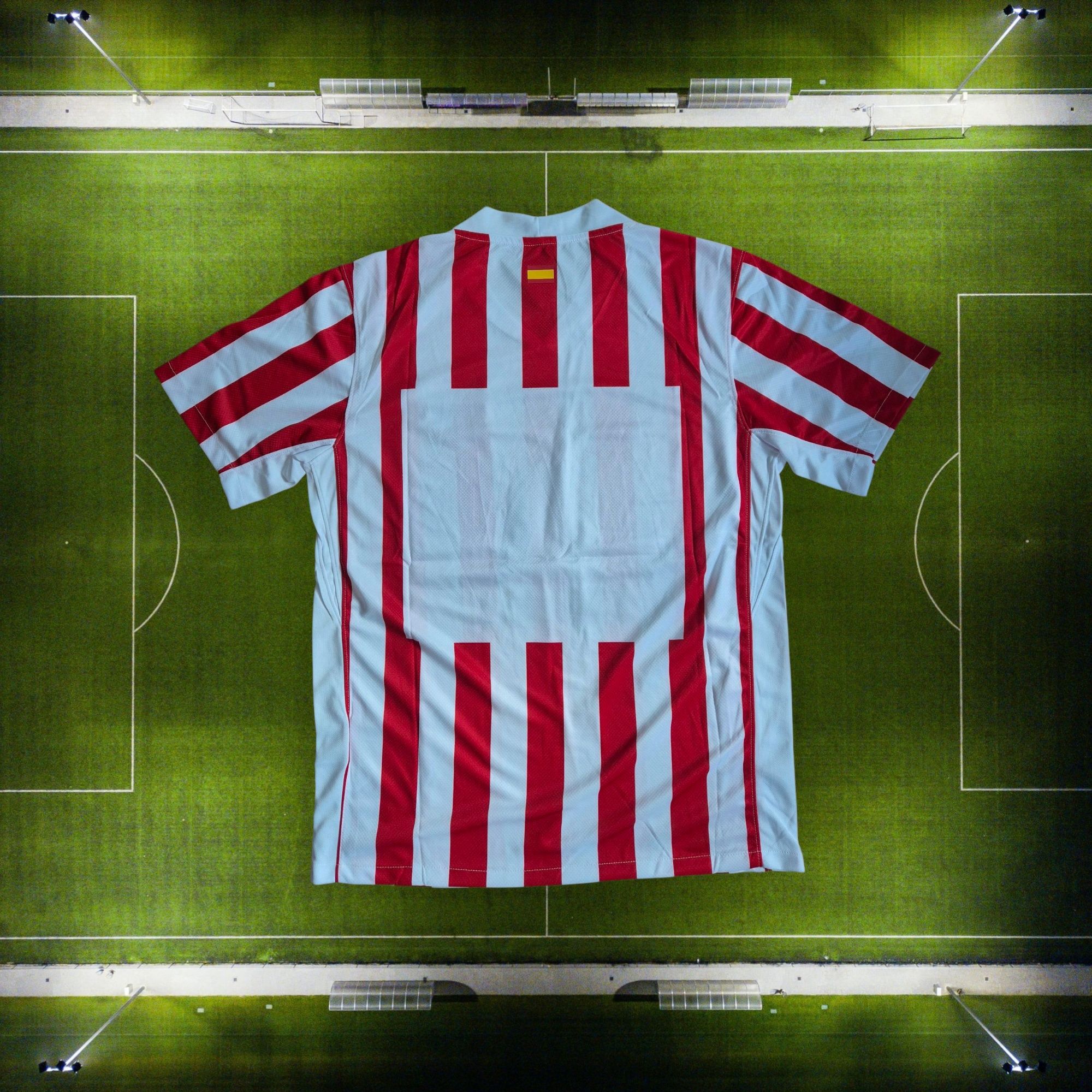 Официален първи екип Atletico Madrid сезон 2025/26
