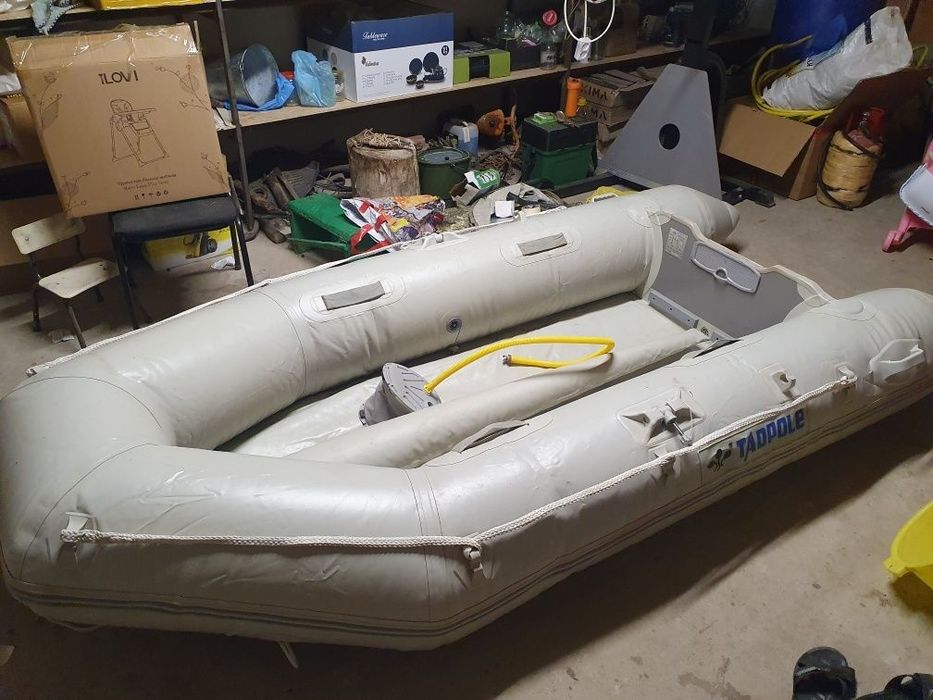 Продам лодку "Tadpole"