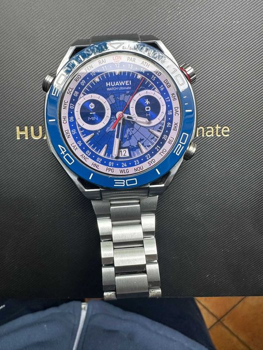 Huawei Watch Ultimate ca nou cu toate accesoriile