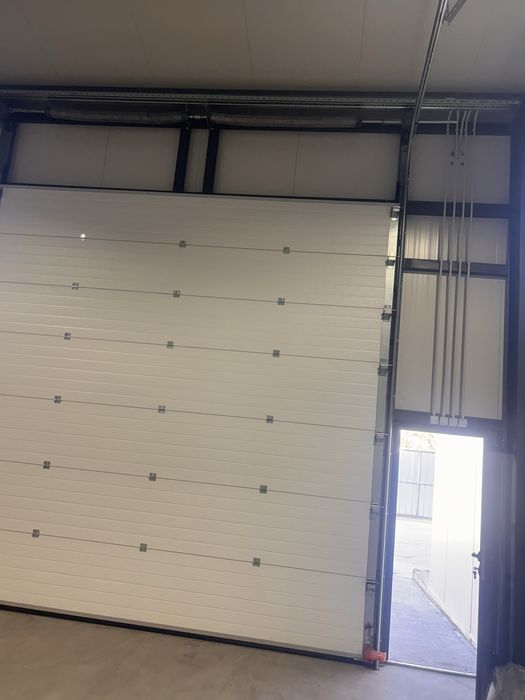 Хале склад под наем