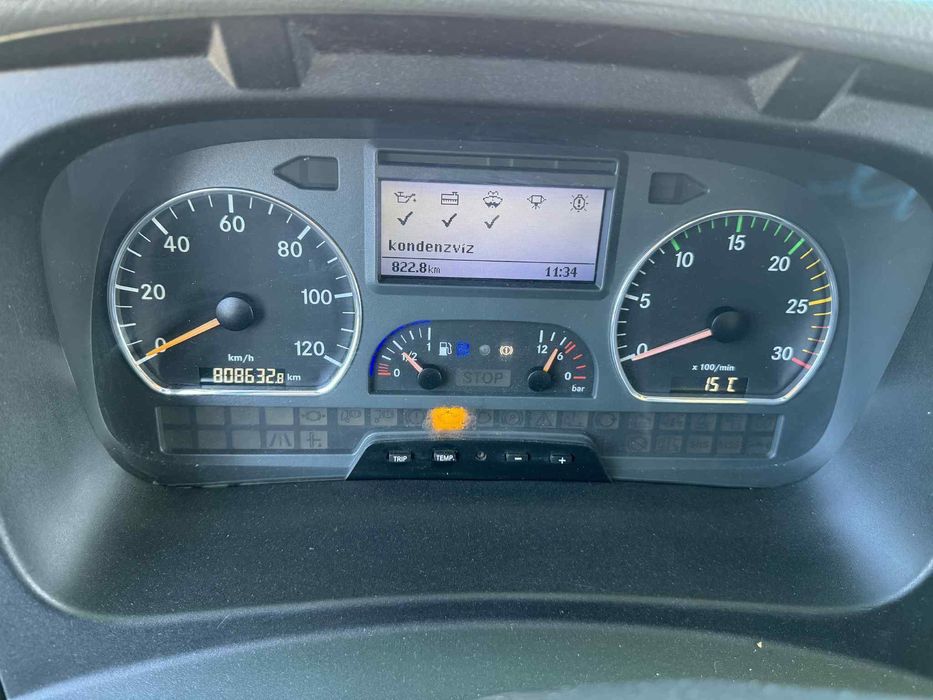Mercedes Benz Atego 818