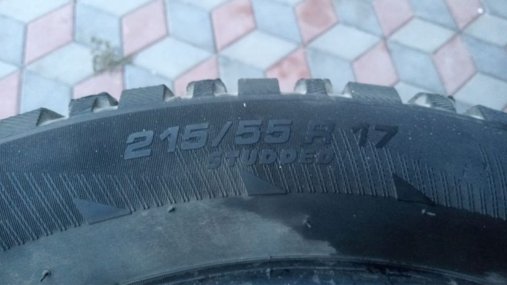 Продам шины б/у в зорошем состоянии