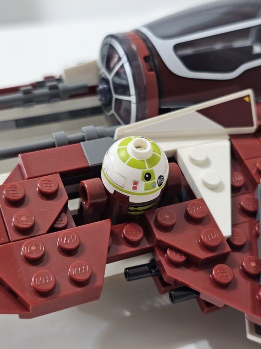 LEGO Star Wars Ahsoka Jedi Interceptor 75401