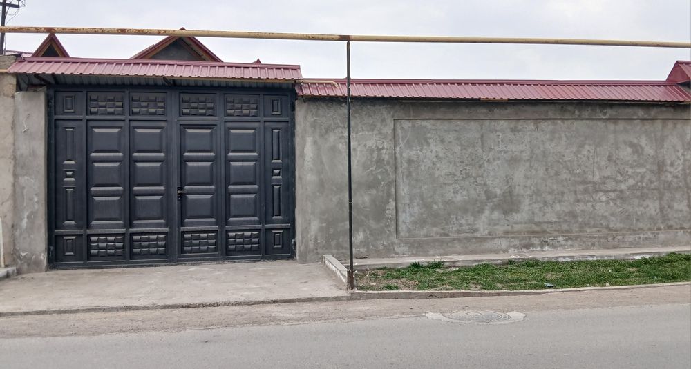 3 сотих Уй сотилади ёки бартер  олмазор 3 хона квартирага