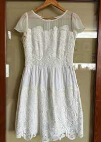 Rochie albă elegantă mărimea 42 de la Guara cu dantelă