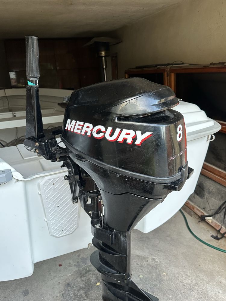 Извънбордов двигател Mercury 8 коня
