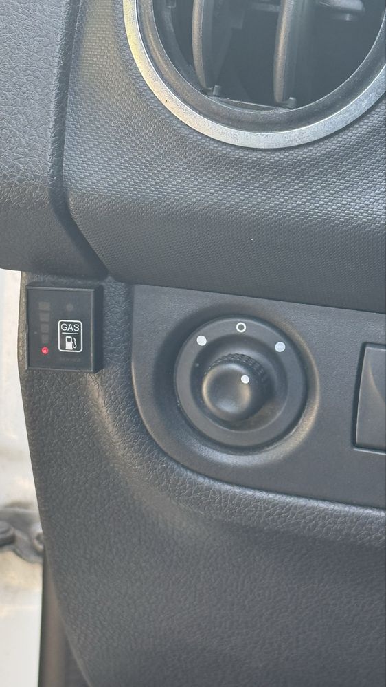 Dacia Logan 1.2 benzina -gpl