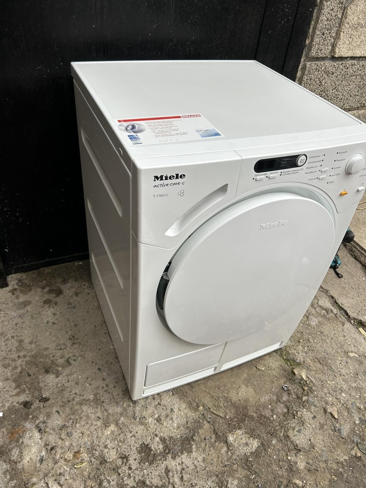 Сушилня MIELE T7760C
