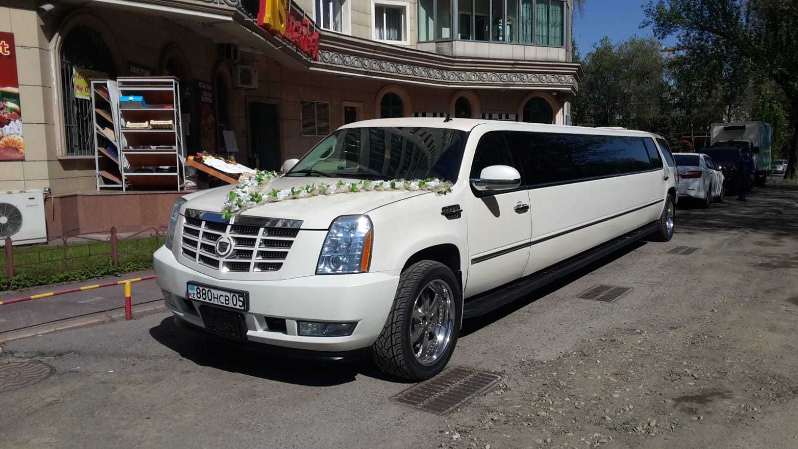 Прокат лимузина cadillac escalade