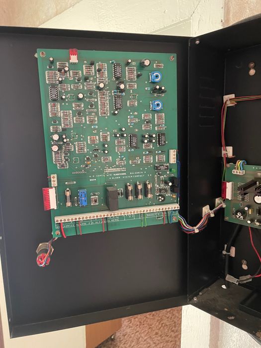 Домашна алармена система