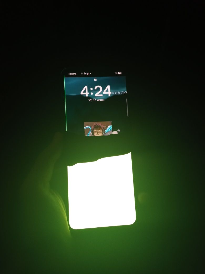 Продам Samsung galaxy z flip 4