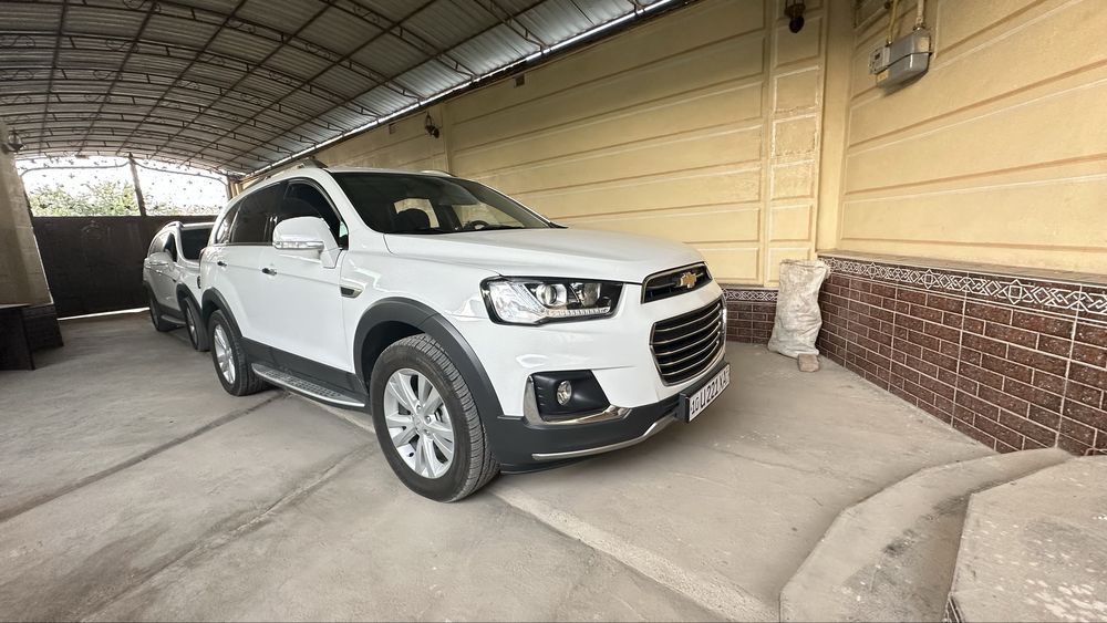 Captiva 4. 2017. 3 matorli. 4 ta balon tortadi. kraska toza.