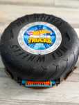 Hot wheels автомобилна гума - писта с един monster truck играчка