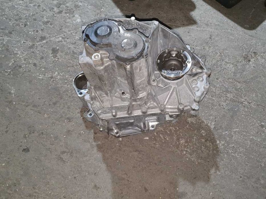 Cutie viteze VW Golf VIII/CADDY IV; 2.0 TDI; UFX/2022; 6 V; Start/Stop