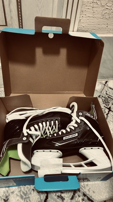 продается Bauer Xls размер 43 состояние идеал катался только 1 год