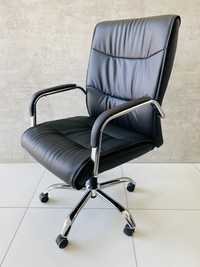 Офисное кресло модель 6047