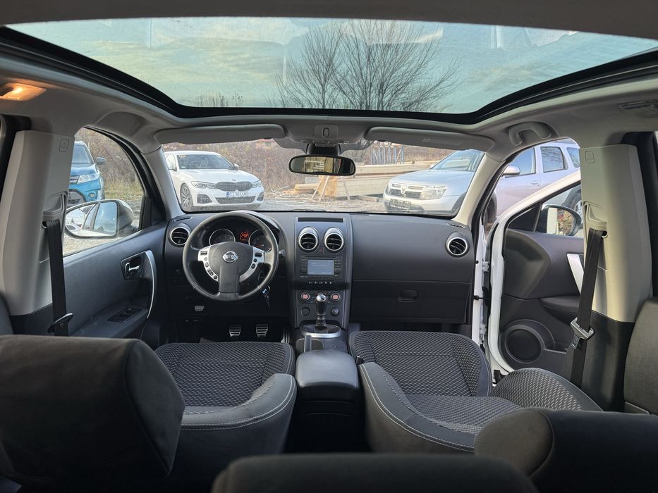 vand nissan qaschai 2009