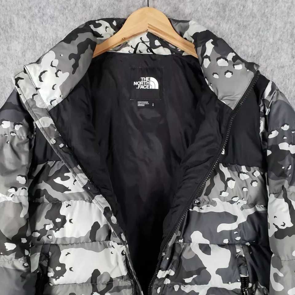 THE NORTH FACE MASSIF Camo 700 Down Nuptse Оригинално Мъжко Яке M