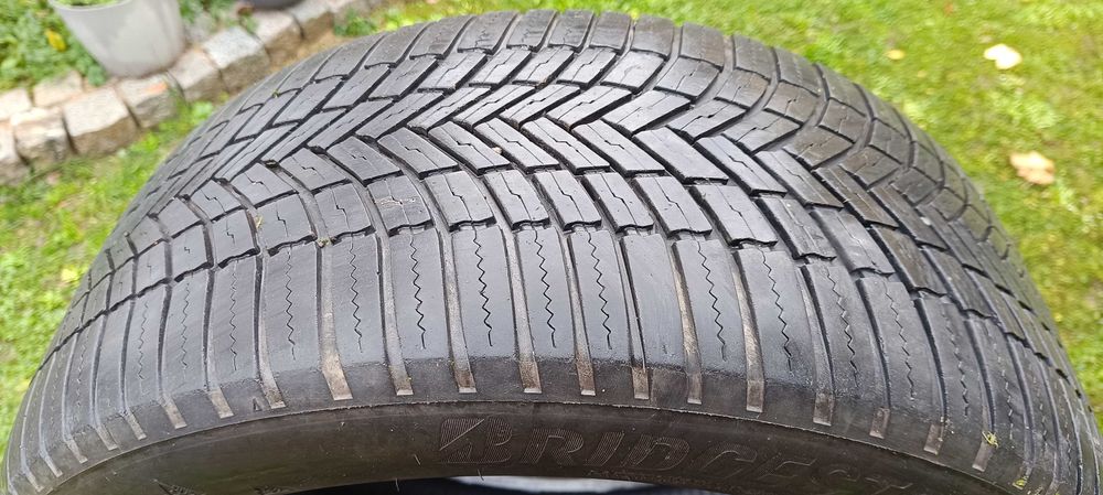 Гуми всесезонни Bridgestone Whether control M+S 245/50/18 цола