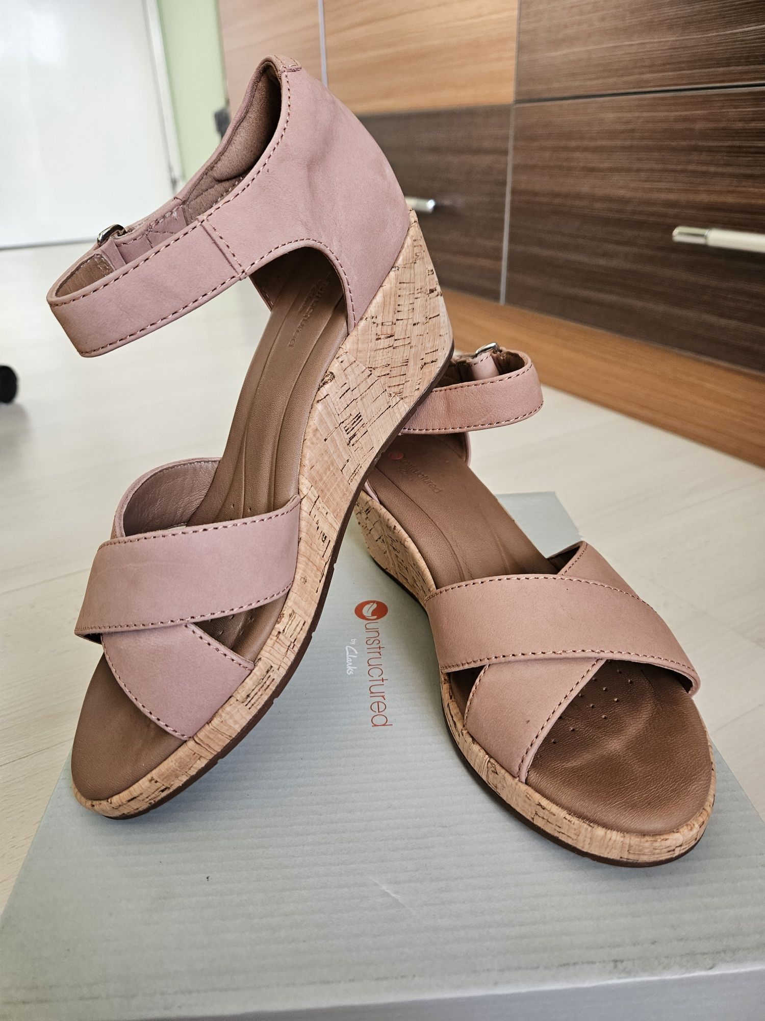 Сандали от естествена кожа на Clarks