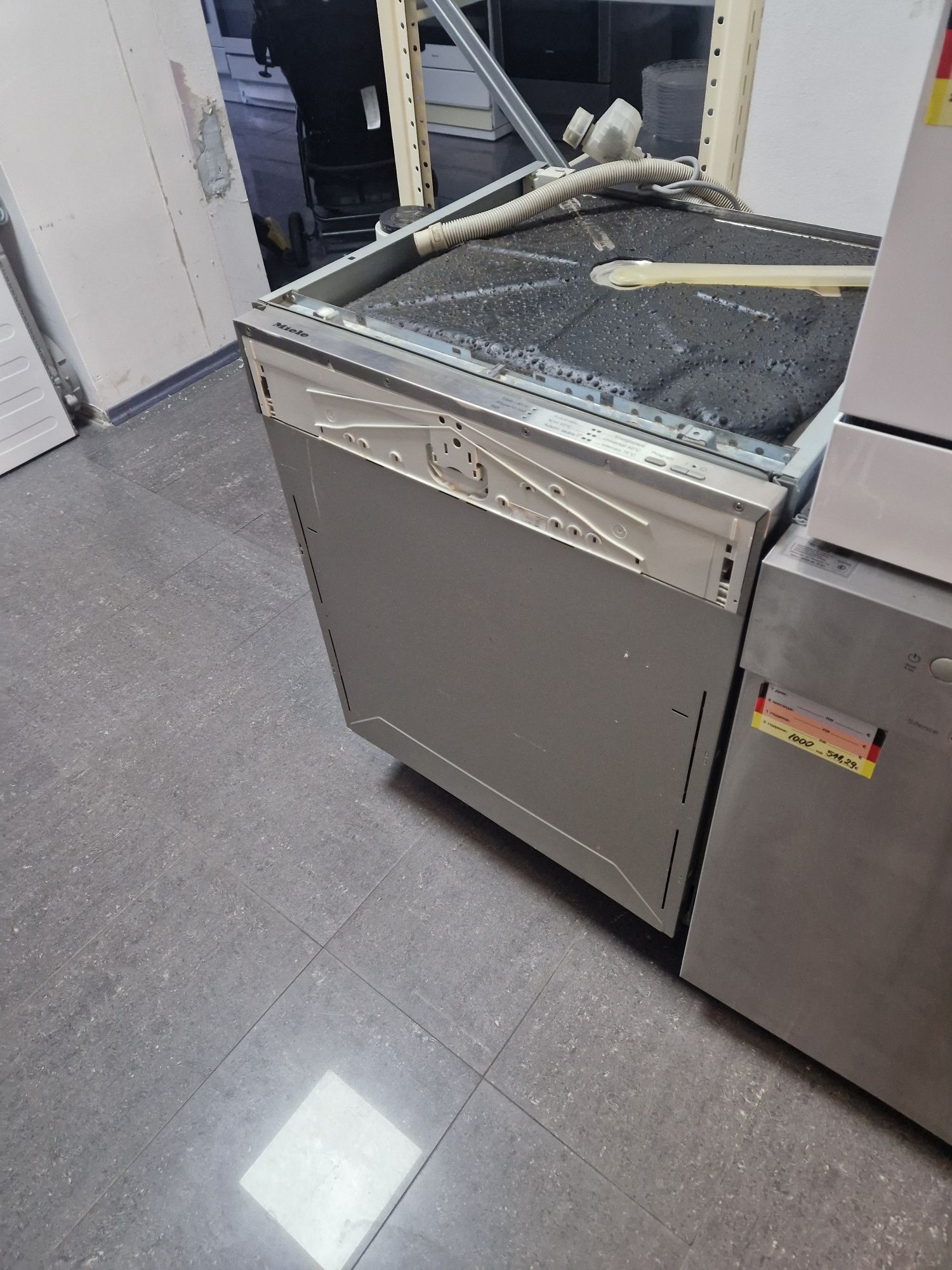 Съдомиялна за вграждане Miele G5175 XXL