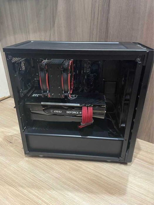 настолен компютър