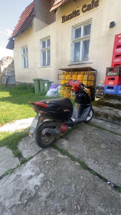Scuter Aprilia Sonic GP
