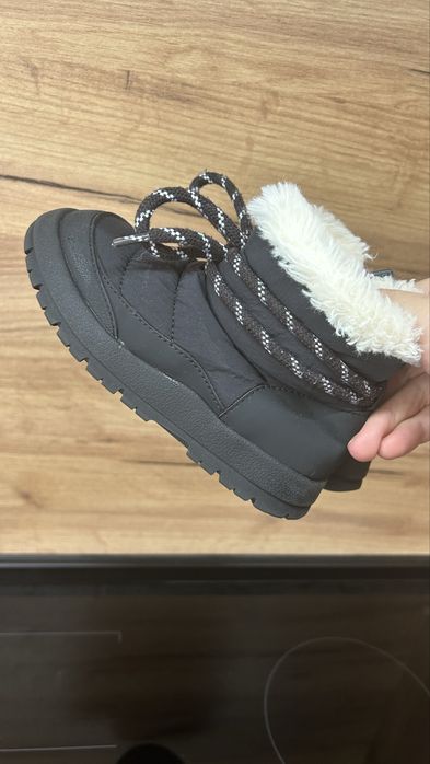 Зимни боти Зара 26 размер унисекс модел