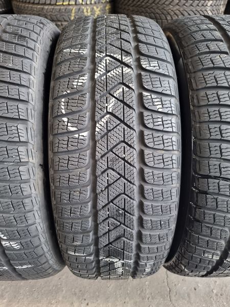 225/55/18 PIRELLI 4бр