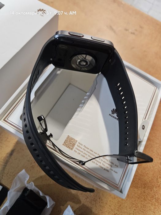 Huawei Watch D 51mm - Black първия часовник с реално измерване на ...